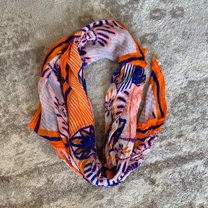 Stella & dot scarf